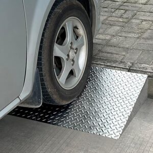 Stainless Steel Curb Ramp (actual size 37.5×27.5x3inches)