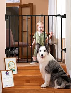 26-43″ Auto Close Baby/Dog Gate for Stairs (missing parts)